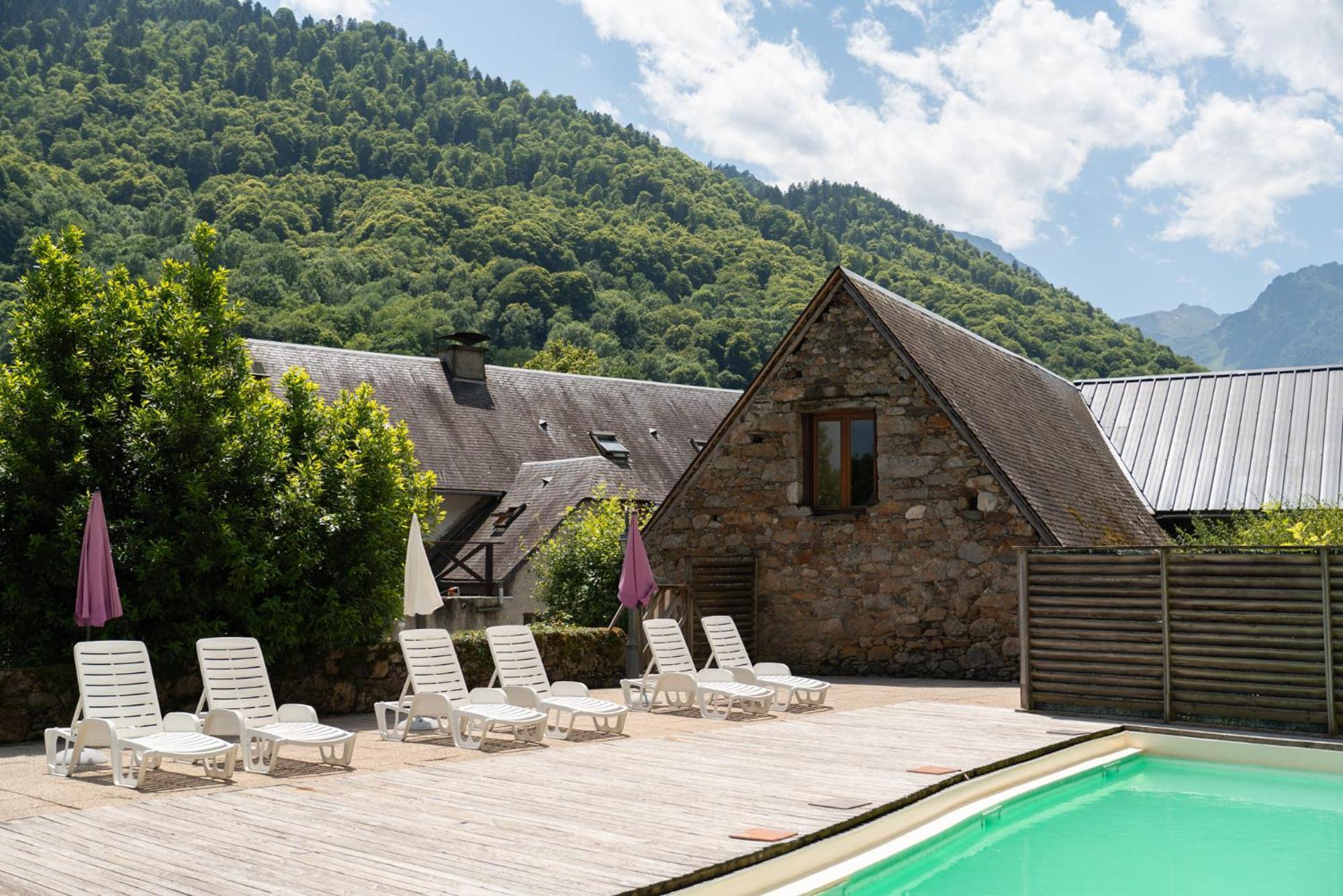 Отель Domaine De Ramonjuan Баньер-де-Бигор Экстерьер фото