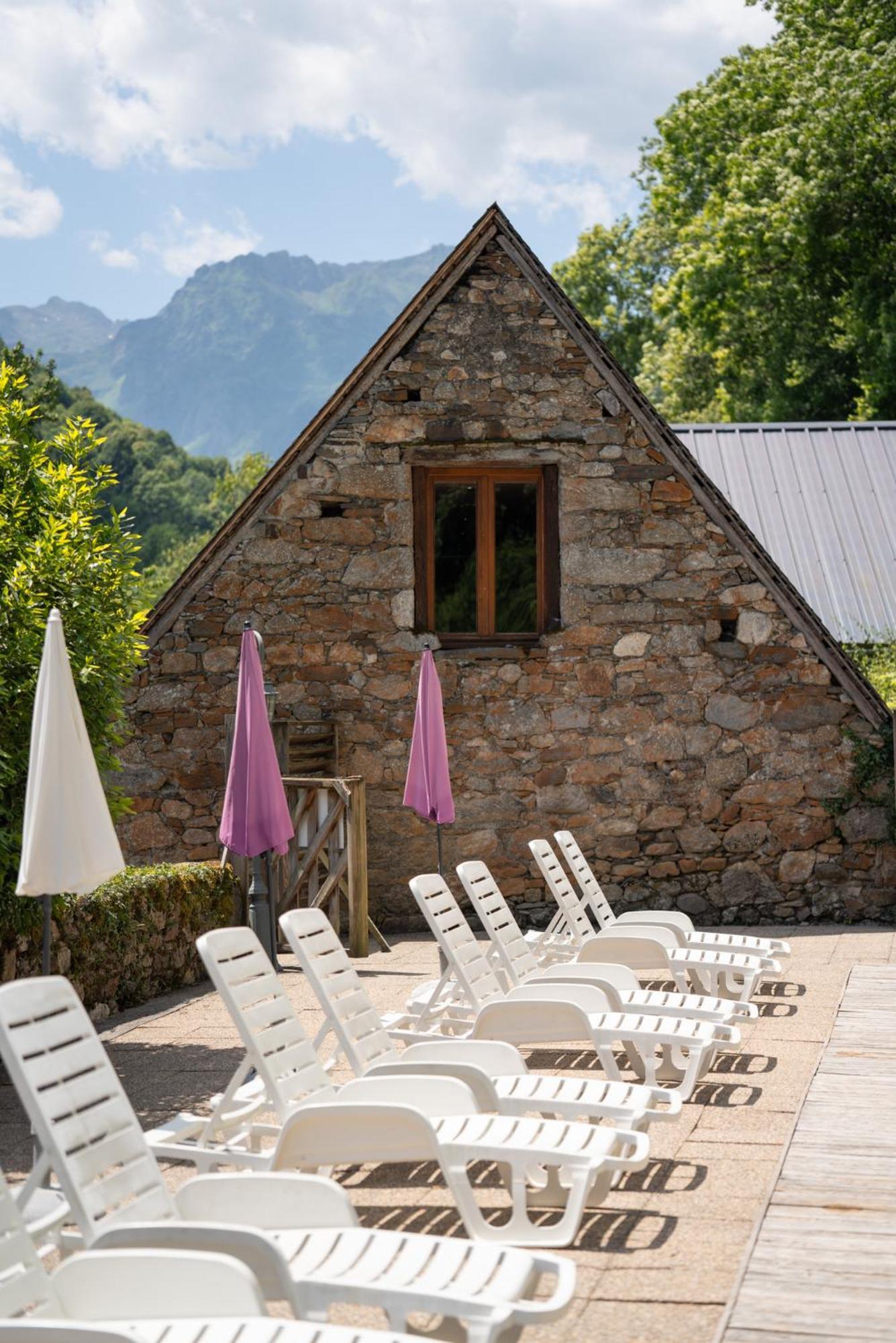 Отель Domaine De Ramonjuan Баньер-де-Бигор Экстерьер фото